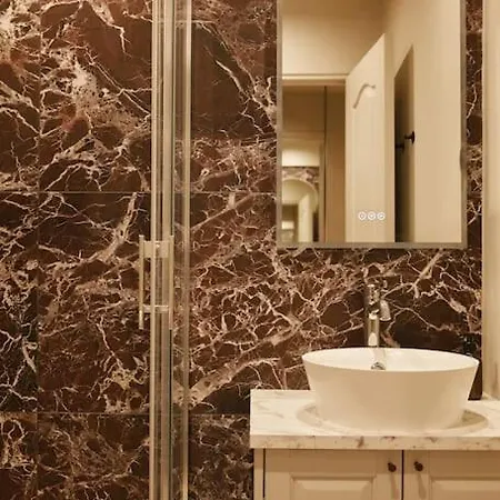 Apartment Rosso Levanto - Duke Housing Paris